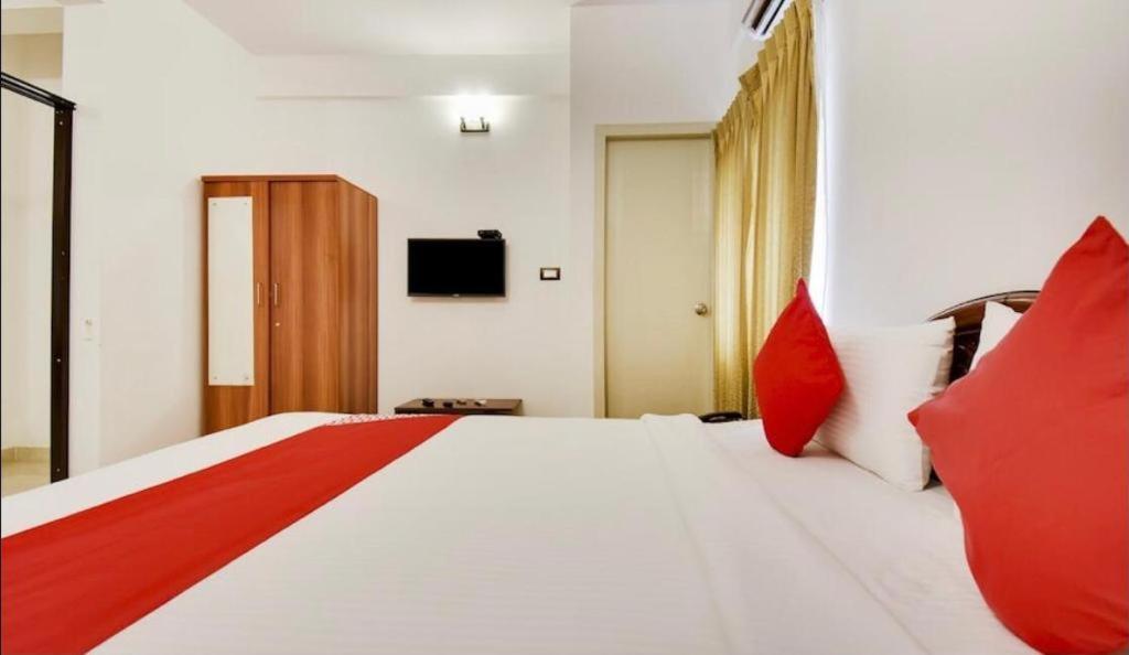 Bed and Breakfast Sk Residency Bangalore Esterno foto